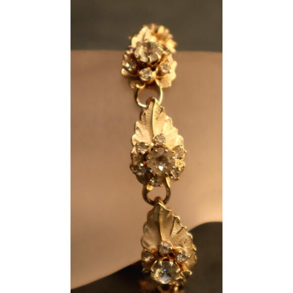 Vintage Rhinestone Multi Level Bracelet - Picture 3 of 5